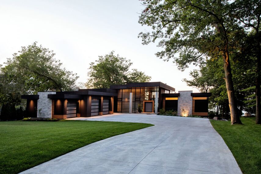 ConceptWall 50 Фасади, ConceptFolding 77 Розсувні та Розкладні системи, ConceptSystem 77 Вікна і ConceptSystem 77 Двері - House South Water Flats Знаходиться в Kempenfelt Bay, Canada