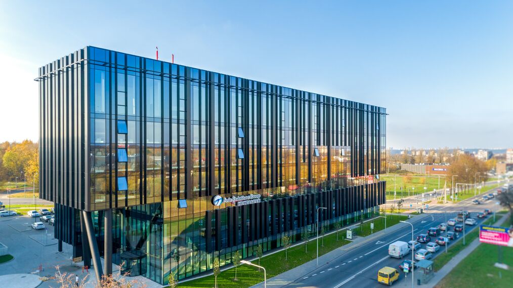 MasterLine 8 HI Вікна і CW 50-HI Фасади - Office building Avia Solutions Group Headquarters Знаходиться в Vilnius, Lithuania