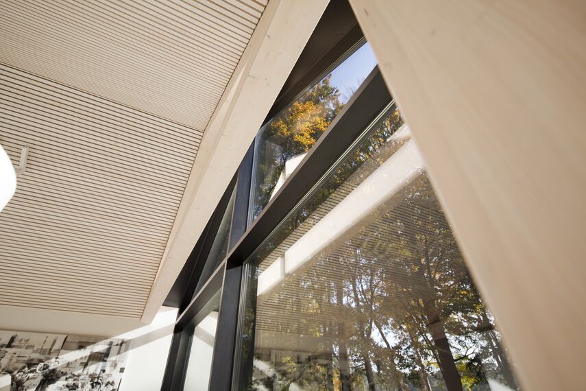ConceptPatio 130 Розсувні та Розкладні системи, ConceptSystem 77 Вікна і ConceptWall 50 Фасади - The Brouwhuis Знаходиться в Oisterwijk, The Netherlands