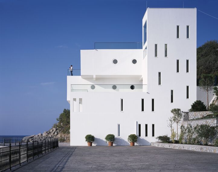 ConceptFolding 77 Розсувні та Розкладні системи і ConceptSystem 77 Вікна - House Yacht House Знаходиться вUkraine