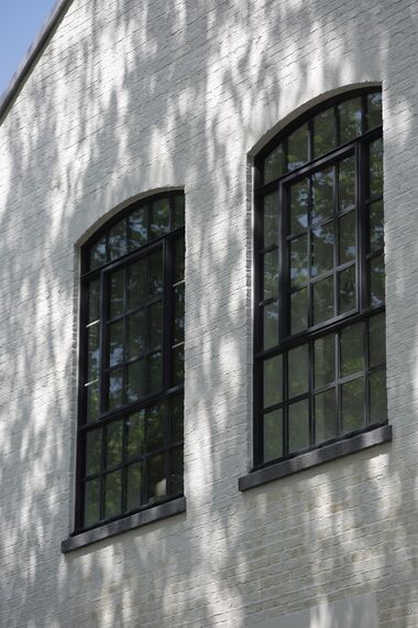 CS 38-SL Скасовані системи, ConceptSystem 77 Вікна, ConceptPatio 130 Розсувні та Розкладні системи, Vision 50 Двері і ConceptWall 50 Фасади - Apartmentcomplex Paynes & Borthwick Знаходиться в London, United Kingdom