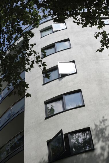 CS 38-SL Скасовані системи, ConceptSystem 77 Вікна, ConceptPatio 130 Розсувні та Розкладні системи, Vision 50 Двері і ConceptWall 50 Фасади - Apartmentcomplex Paynes & Borthwick Знаходиться в London, United Kingdom