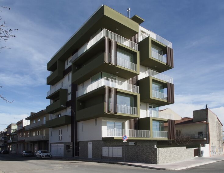 ConceptSystem 77 Вікна, ThermoSystem 68 Вікна і ConceptPatio 68 Розсувні та Розкладні системи - Apartmentcomplex La casa sull'olivo Знаходиться в Ragusa, Italy