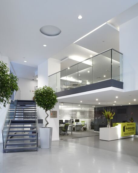 ConceptWall 50 Фасади, ConceptSystem 68 Вікна, Vision 50 Двері і ConceptWall 60 Фасади - Student Accomodation Знаходиться в Manchester, United Kingdom