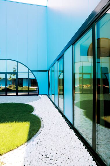 ConceptSystem 68 Вікна, ConceptWall 50 Фасади і ConceptSystem 68 Двері - Municipality Oostkamp Знаходиться в Oostkamp, Belgium