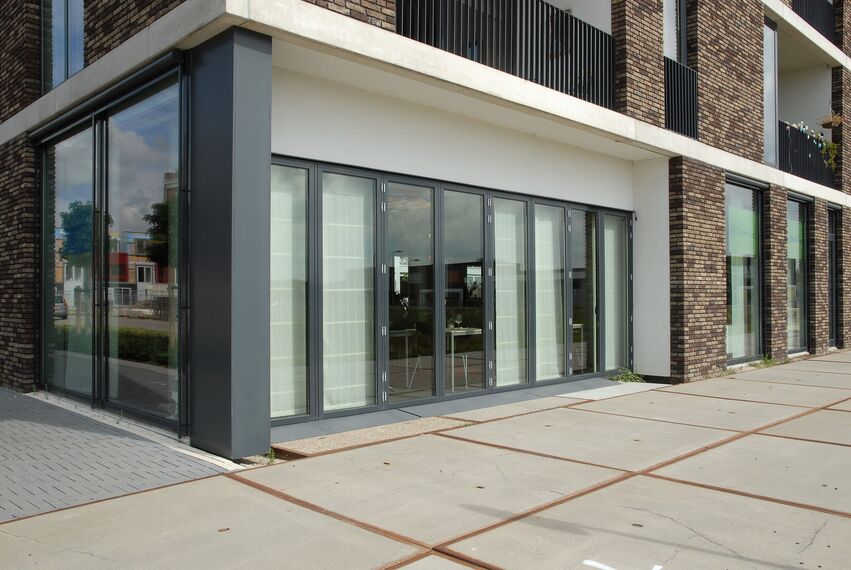 ConceptSystem 68 Двері, CP 96 Розсувні та Розкладні системи і ConceptSystem 68 Вікна - Apartmentcomplex Bon Vie Wonen Знаходиться в Culemborg, The Netherlands