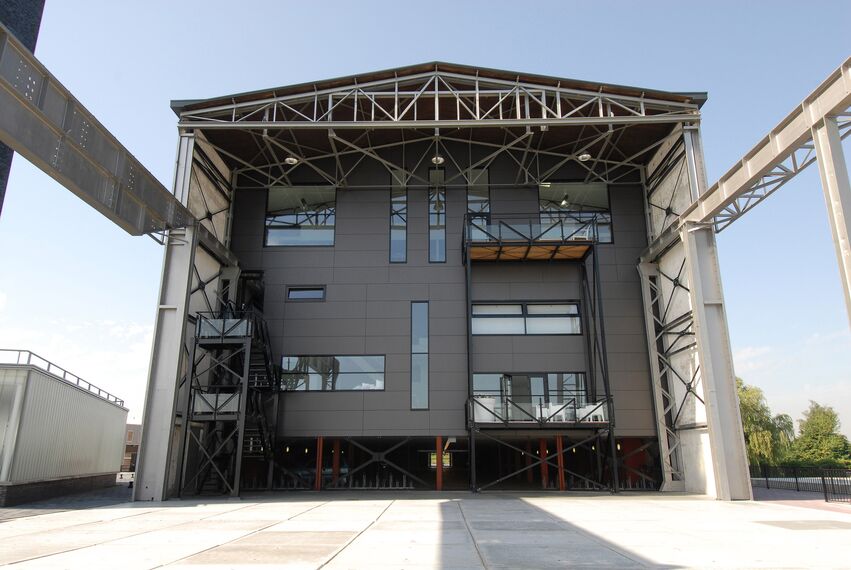 ConceptSystem 68 Двері, CS 38-SL Скасовані системи, ConceptWall 50 Фасади, CS 38-SL Скасовані системи і ConceptSystem 68 Вікна - Office building De Drie Rivieren Знаходиться в Ridderkerk, The Netherlands