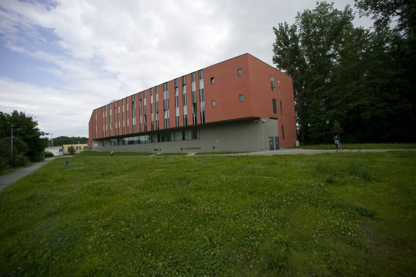 ConceptWall 50 Фасади - Office building Urad Prace Знаходиться в Frydek-Mistek, Czech Republic