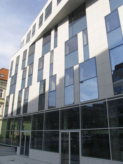 ConceptWall 50 Фасади - Business Center Rigeleho Знаходиться в Bratislava, Slovak Republic