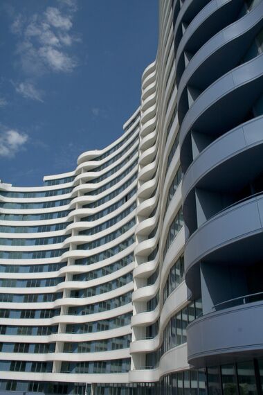 ConceptSystem 77 Двері і ConceptSystem 77 Вікна - Apartmentcomplex White Sails Знаходиться в Odessa, Ukraine