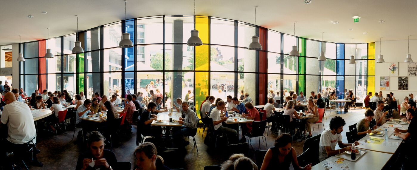 University Hamburg Знаходиться в Hamburg, Germany