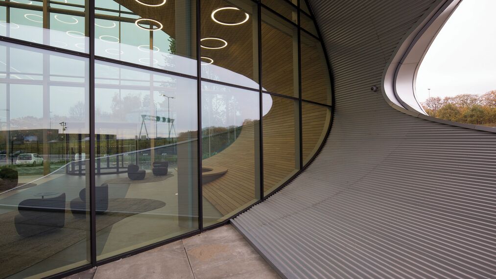 ConceptFolding 77 Розсувні та Розкладні системи і ConceptWall 50 Фасади - DC New Logic III Знаходиться в Tilburg, The Netherlands