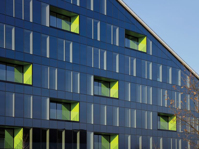 ConceptSystem 77 Двері, ConceptPatio 130 Розсувні та Розкладні системи і CW 50-SC Фасади - Office building Corda Campus Знаходиться в Hasselt, Belgium