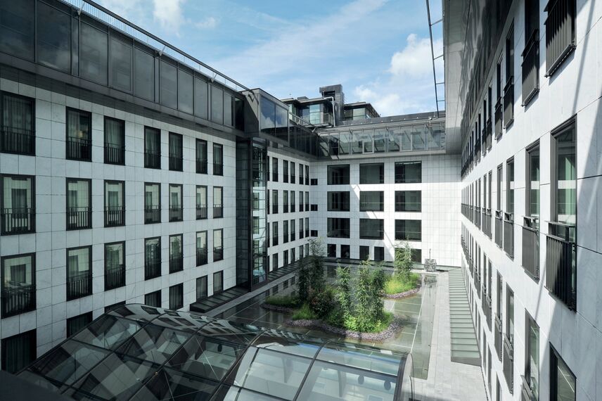 ConceptWall 50 Фасади - Hilton hotel Знаходиться в Den Haag, The Netherlands