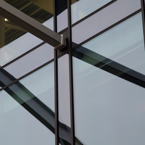 ConceptFolding 77 Розсувні та Розкладні системи і ConceptWall 50 Фасади - DC New Logic III Знаходиться в Tilburg, The Netherlands