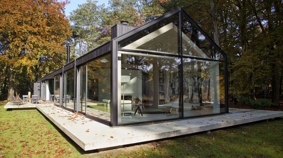ConceptPatio 130 Розсувні та Розкладні системи, ConceptSystem 77 Вікна і ConceptWall 50 Фасади - House The Brouwhuis Знаходиться в Oisterwijk, The Netherlands